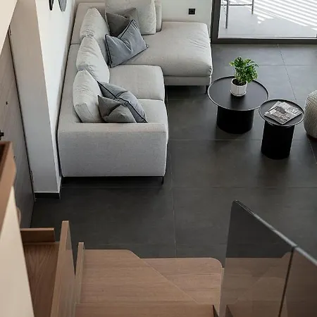 Sea & Sun Penthouse شقة خانيا