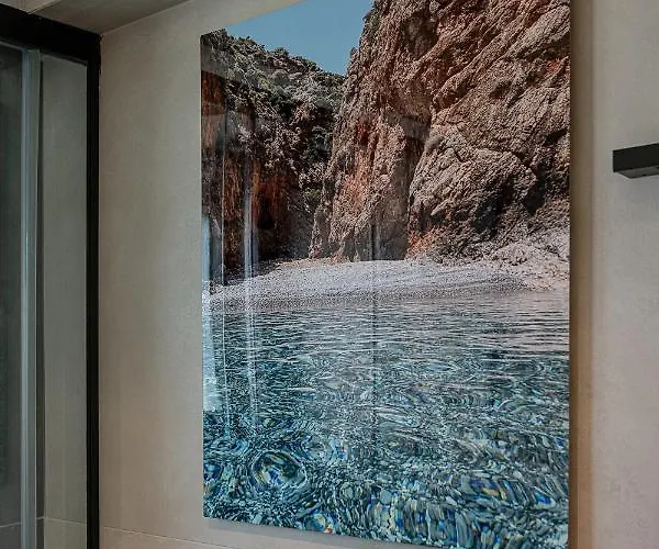 Sea & Sun Penthouse *